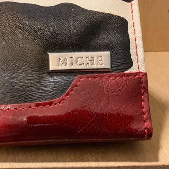 Miche Jayma Giraffe Print Shell for Classic Style - Picture 5 of 7